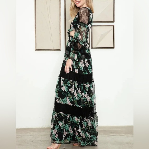Floral Lace Panel Tiered Maxi Dress Bohemian Cutout Ruffle Sleeve multiple sizes - Picture 2 of 7